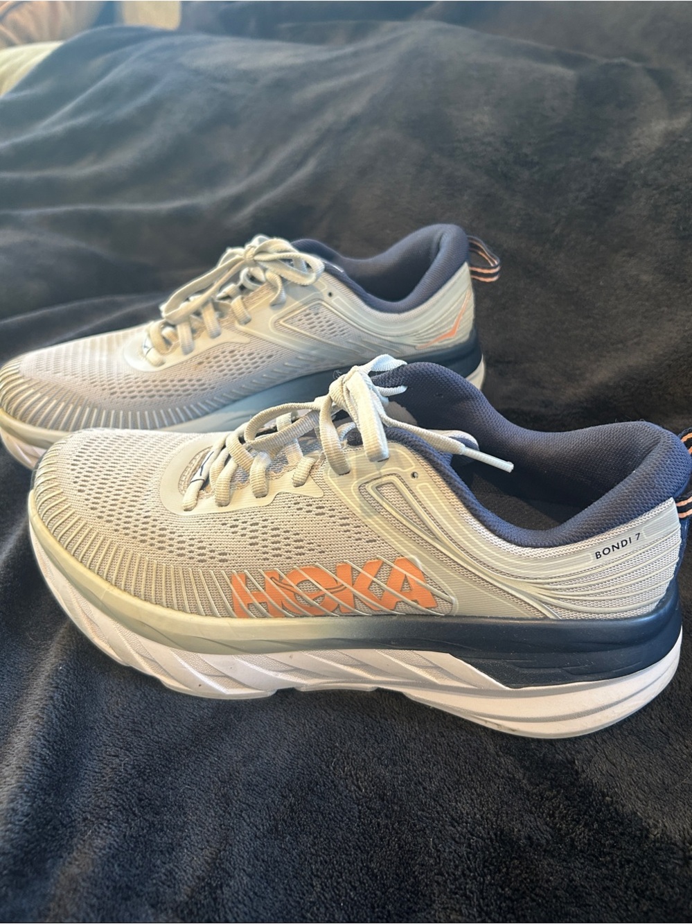 Hoka Bondi 7 Light Gray with Navy and Coral Accent Sneakers